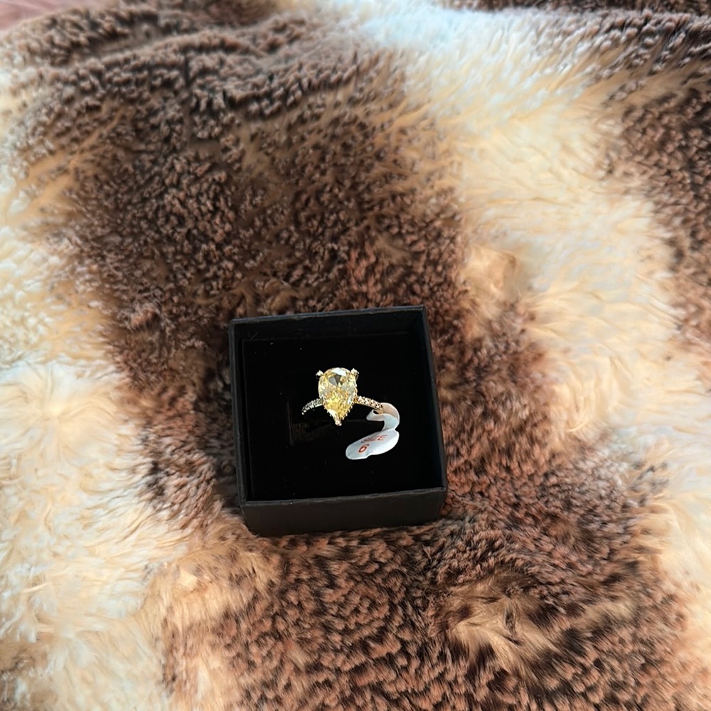 Bomb Party Ring, Size 6, Love’s Journey